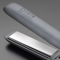 Lisseur Precious Metals Touch Titanium Diva -Produits Capillaires metalsss 78652.1684847662